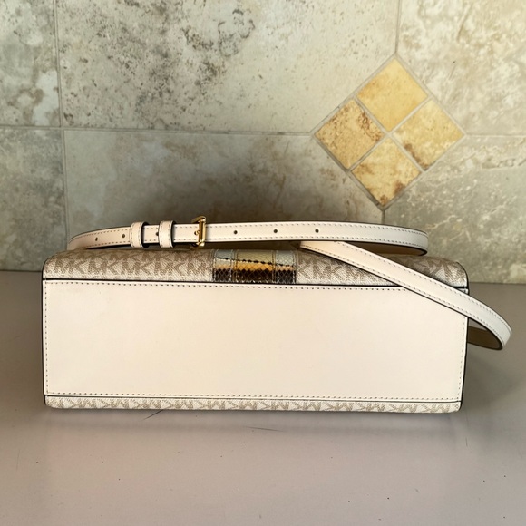 Michael Kors Sheila Medium Satchel Shoulder Bag MK Pale Gold Multi - Picture 6 of 14